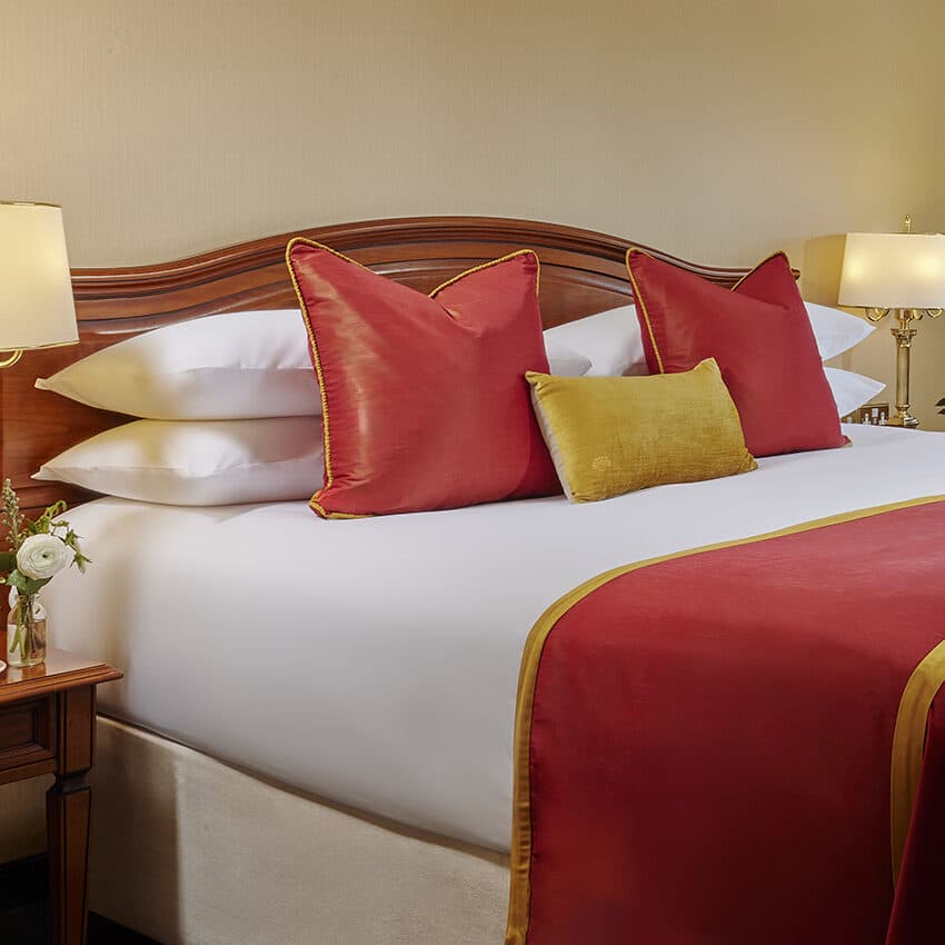 Classic Bedroom 850 x950 Flip