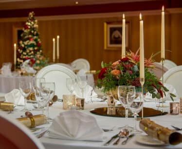 christmas-dining-killarney-avenue-hotel