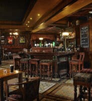 kenmare-rooms-pub-killarney-avenue-hotel