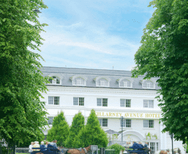 killarney-avenue-hotel-entrance